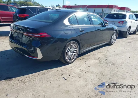 2024 BMW 530 I xDrive z USA, uszkodzony, nr VIN WBA53FJ02RCS60181